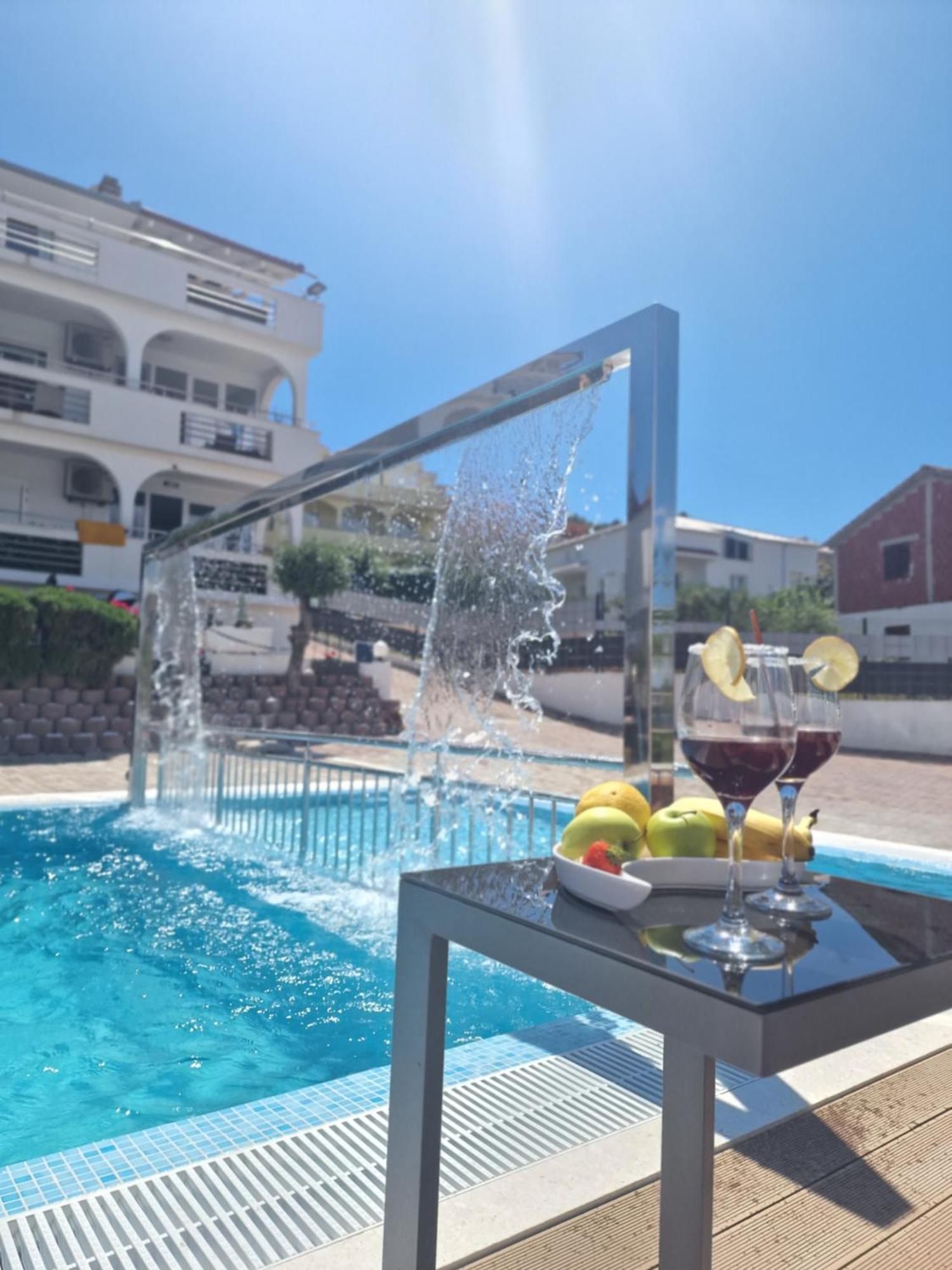 Apartments Silva With A View Of Sea Trogir Exterior foto
